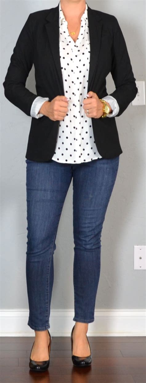 outfit post polka dot blouse skinny jeans black pumps