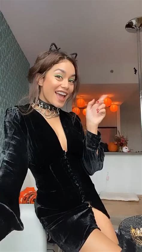 Vanessa Hudgens New Sex Look For Halloween 2020 12