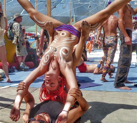 Burning Man Chicks To Jerk Off To 28 Pics Xhamster