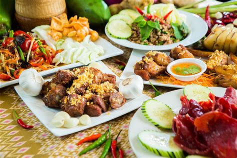 zaap kitchen brings laotian  thai cuisine  greenville avenue eater dallas