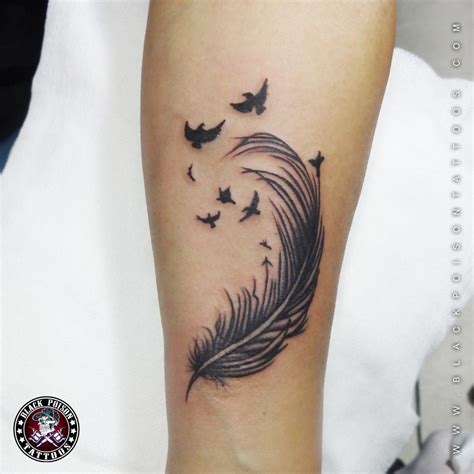 Pin By Tammy Ramsey On Tattoos Feather Tattoo Design Feather Bird
