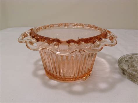 Vintage Pink Depression Glass Flower Vase Lace Edge With Frog Holder 19