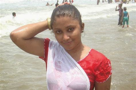 bangladeshi private university girl showning her hot boobs photo collection