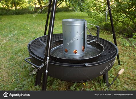 barbecue charcoal chimney starter black tripod swivel grill garden