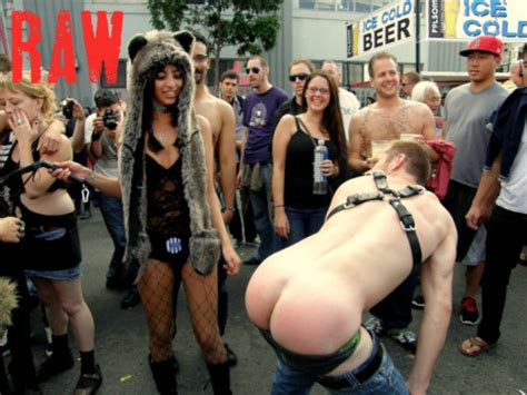 naked folsom street fair spanking