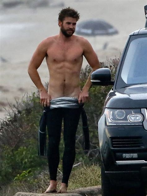 Liam Hemsworth Surfing In Malibu