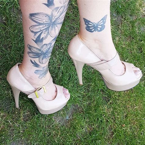 31 Best Leg Tattoos Designs For Girls Beautyholo