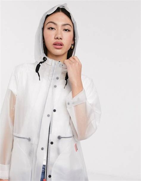hunter original raincoat  white asos outfit essentials asos essentiels mode white trends