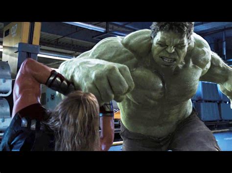A Thor Vs Hulk Gladiator Battle For The Ages Is Coming In