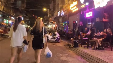 exploring cambodia s nightlife scene phnom penh 2022 youtube