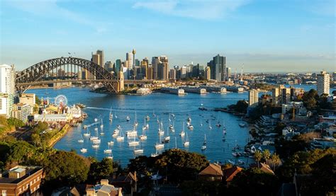 stunning sydney harbour view hotel   hotelscombined