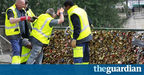 Paris Love Locks Removed From Pont Des Arts Bridge In