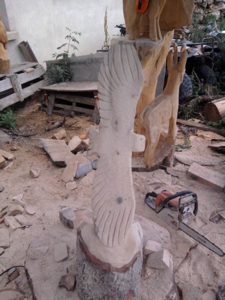sculpteur sur bois  la tronconneuse abraini jerome les sculptures