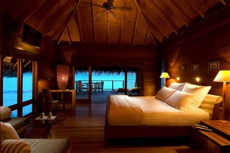 Make Your Bedroom A Bit More Romantic Interior Design