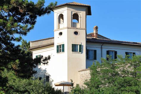 santa terzi luxury villa  pool  todi umbria tuscany