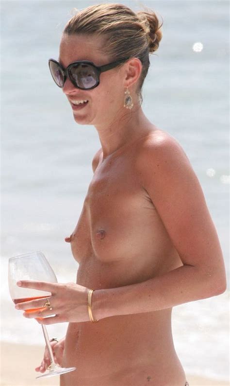 kate moss topless with the longest nipples in the celebrity world taxi driver movie