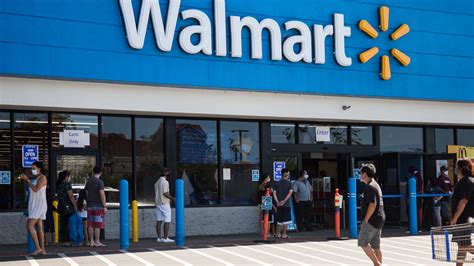 walmarts  commerce sales continue  grow   york times