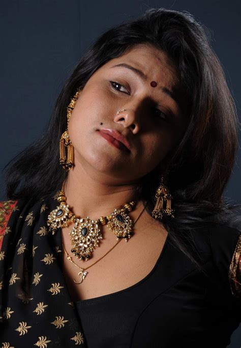 latest movie masala jyothi masala actress in black saree pictures