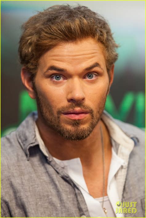 Kellan Lutz Dc Entertainment Darkness And Light Party Photo 2686804