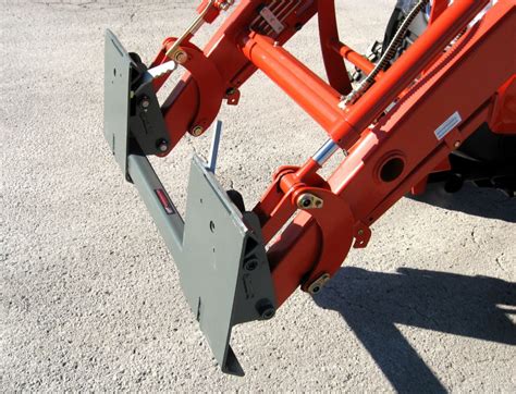 worksaver skid steer attachment adapter  mccormick branson kioti  ls loaders heavy