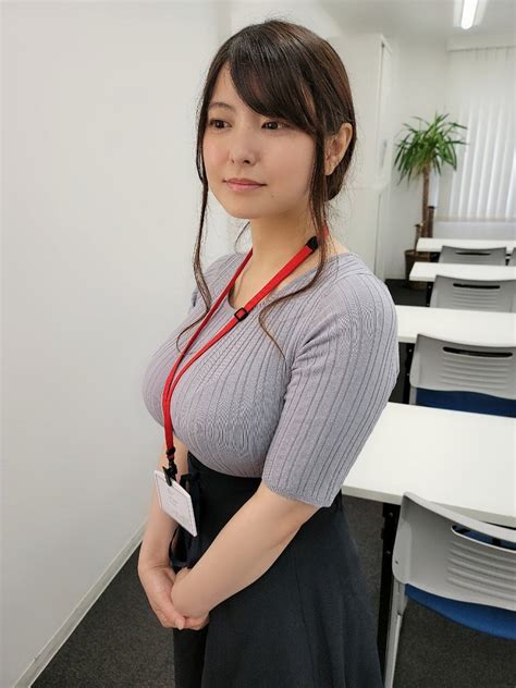 【画像】乳が大きいだけでなぜこんなにもエチなのか まとめんだー