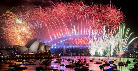 new year s eve around the world countdown to 2019 in