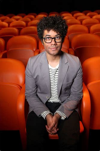 richard ayoade directs ‘submarine the new york times