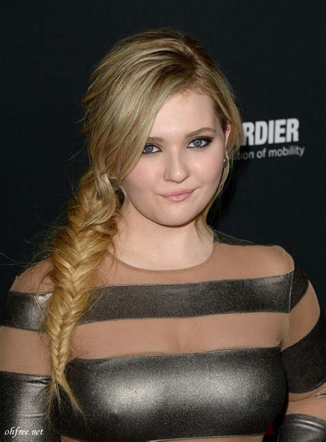american actress and singer abigail breslin leaked photos