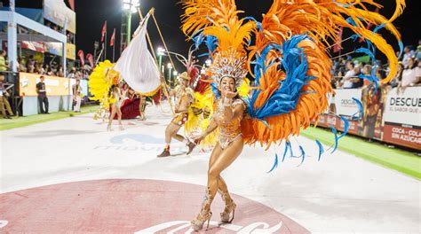 argentina festeja carnaval de corrientes lleno de brillo  color multimedia telesur