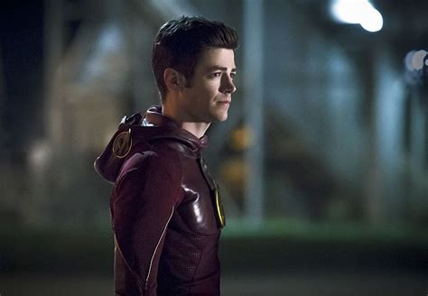 The Flash Season 2 Finale Recap The Race Of His Life Collider
