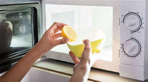 multiple distinctive  effortless ways  cleaning  microwave