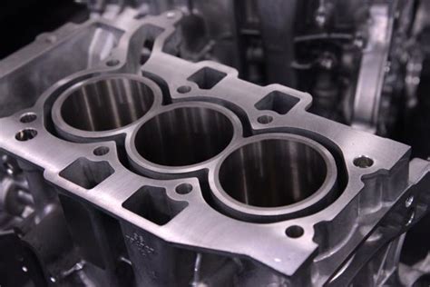 mercedes developing  cylinder engine   hybrids performancedrive