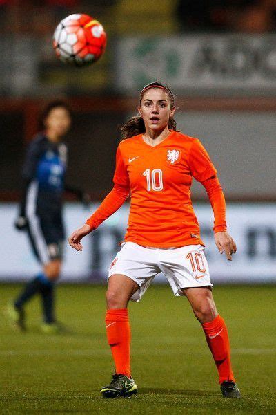 Dutch Football Player Daniëlle Van De Donk Female Football Player