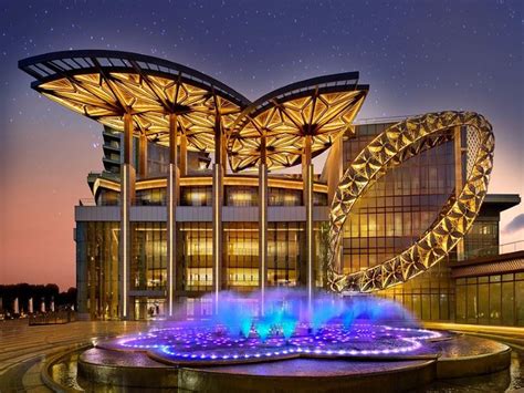 reliance industries launches indias largest convention centre  jio