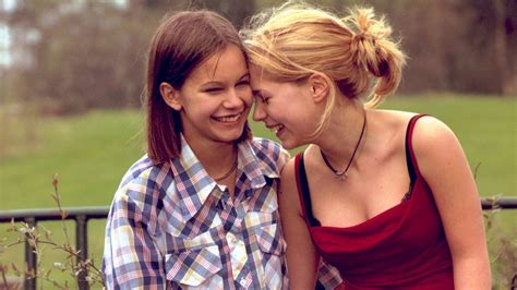 Best Lesbian Movies 17 Top Films About Lesbians Cinemaholic