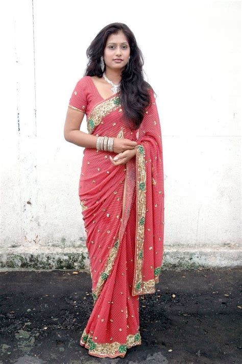 harini actress hot saree stills pics photos kalavaram audio launch tamil south tamil