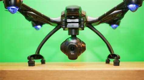 yuneec typhoon   review   fine  camera   ground   sky cnet