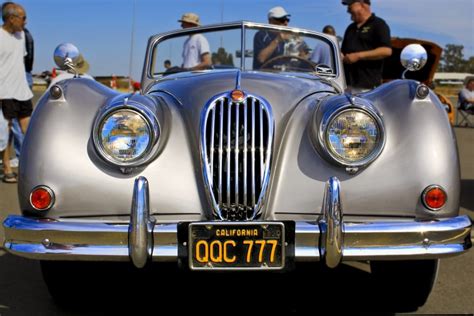 car jaguar classic restored auto retro styled old fashioned free