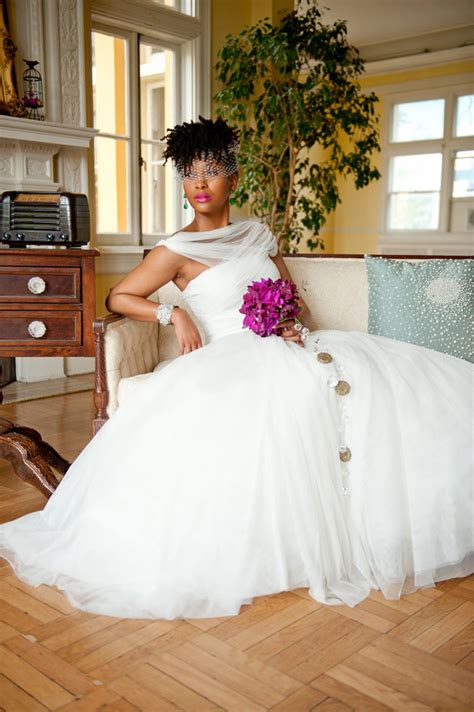 elegant african mailorder bride voyeur rooms