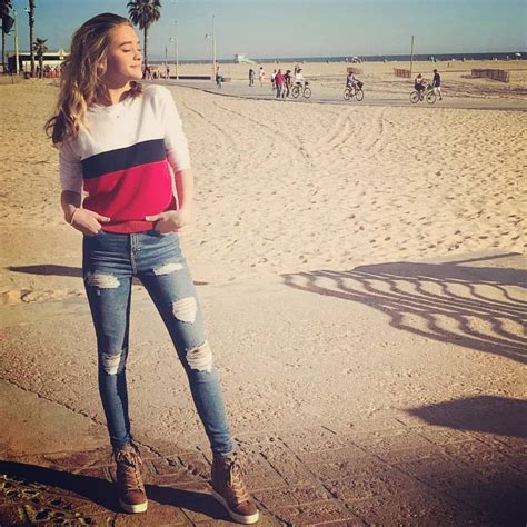 Lizzy Greene In 2020 Celebrity Outfits Cute Outfits