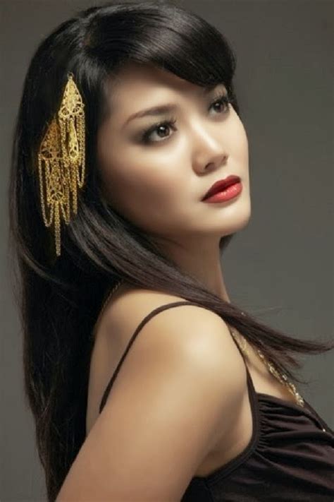 indonesian beautiful actress ajeng kartika cgp gallery