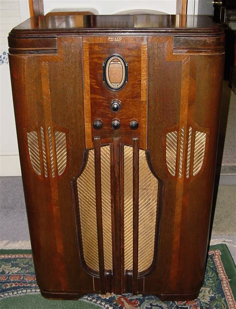 philco model  model  console radio  vintage radio antique radio vintage