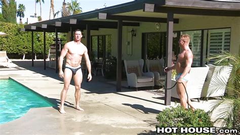 hot big dick muscle hunk daddy fucking after a swim