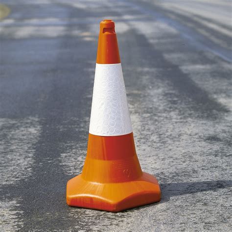 traffic cones  parrs workplace equipment experts