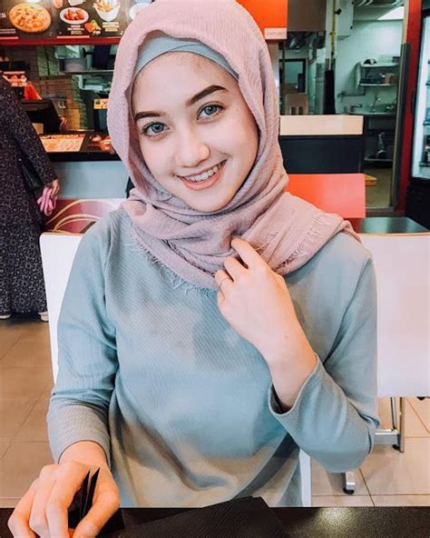 Gadis Hijab Cantik Single Mencari Jodoh Jutaan Hijab