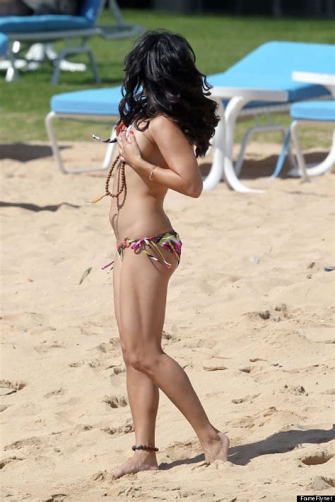 Vanessa Hudgens Tans Topless In Hawaii Photos Huffpost