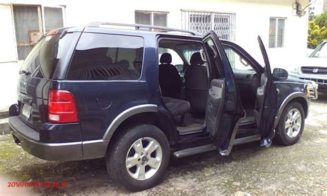 sharp  body  ford explorer  sale  warri   negotiable autos nigeria