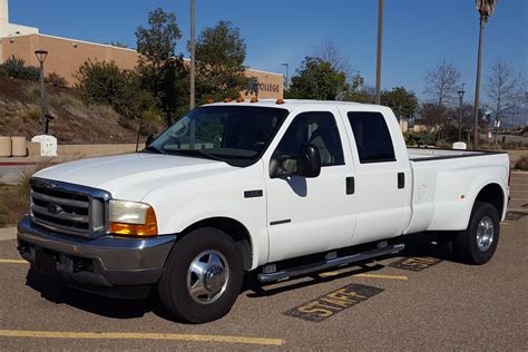 reserve  ford   super duty turbodiesel dually  sale  bat auctions sold
