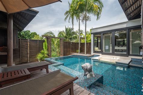 hotel review anantara mai khao phuket villas lagoon pool villa private  luxurious villas