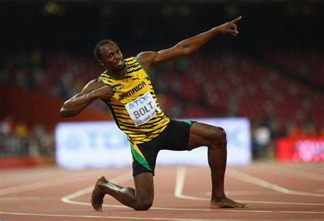 australian photographer  usain bolts viral image risked breaking assignment  nail